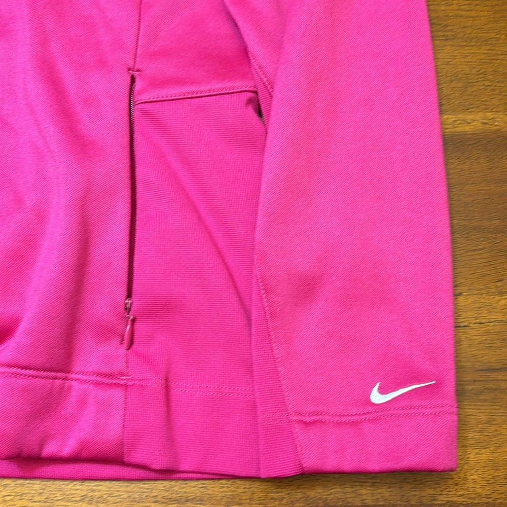 Women’s Nike Golf Tour Performance Therma-Fit 1/4 zip sweatshirt in pink size M - Picture 2 of 4
